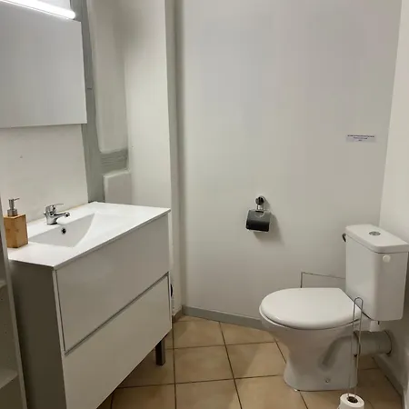 Maison de ville chez Léa - gîte familial parking terrasse *